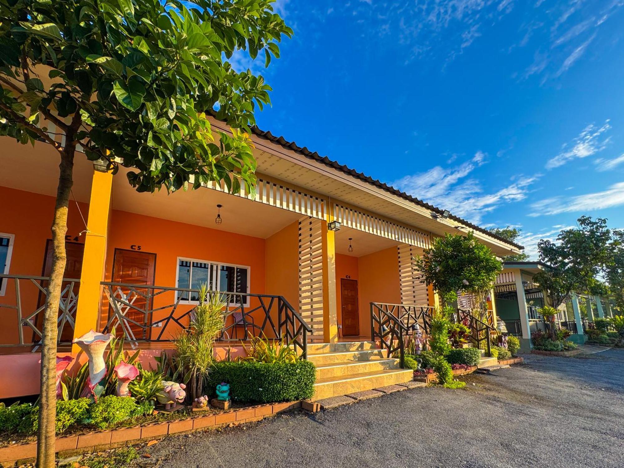 Baan Suan Mee Tang Hotel Chanthaburi Eksteriør billede