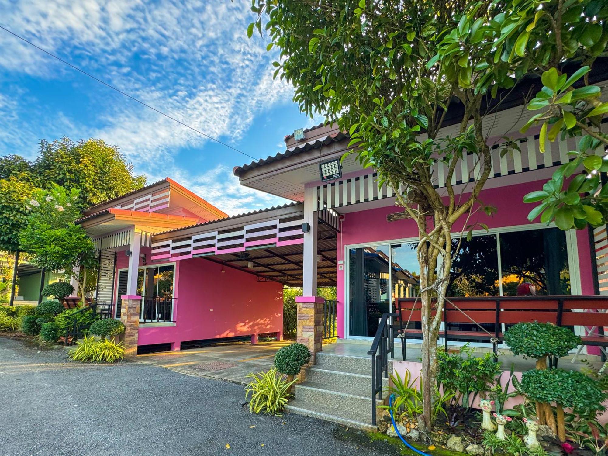 Baan Suan Mee Tang Hotel Chanthaburi Eksteriør billede