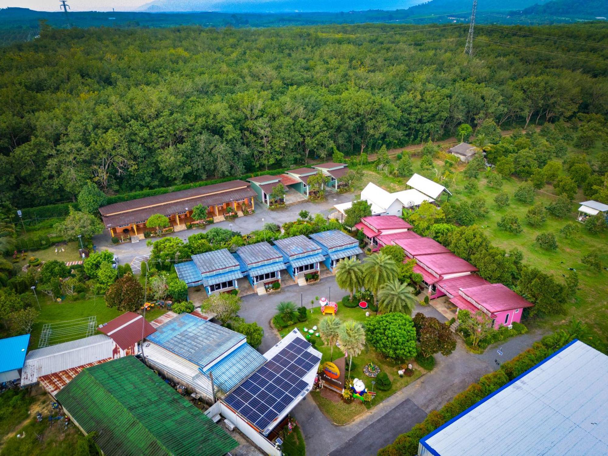 Baan Suan Mee Tang Hotel Chanthaburi Eksteriør billede