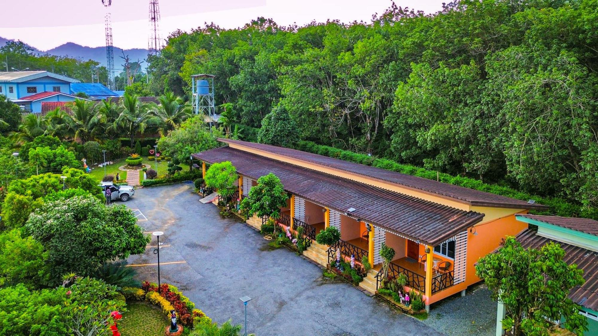 Baan Suan Mee Tang Hotel Chanthaburi Eksteriør billede